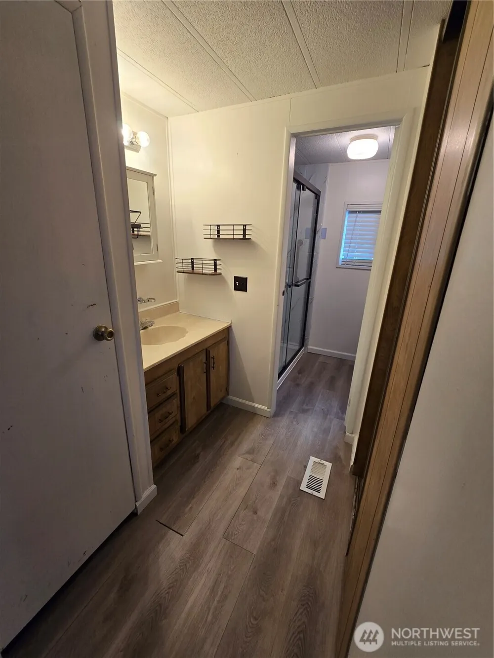 900 29th Street SE #D-9 Auburn, WA 98002