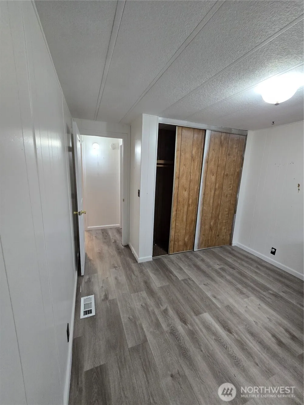 900 29th Street SE #D-9 Auburn, WA 98002