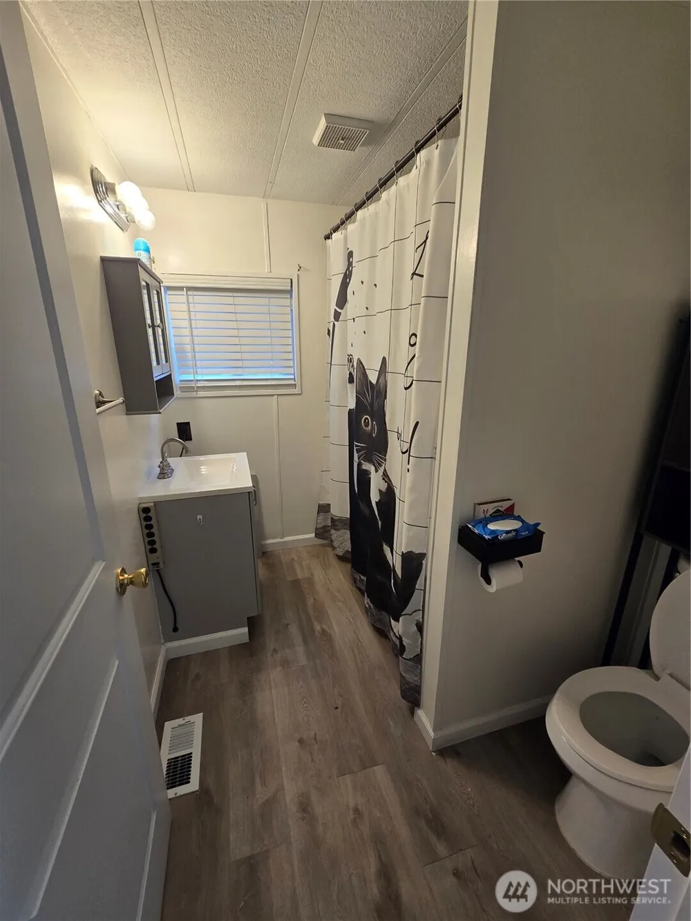 900 29th Street SE #D-9 Auburn, WA 98002