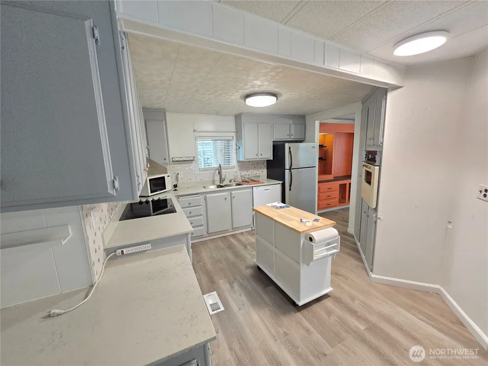 900 29th Street SE #D-9 Auburn, WA 98002