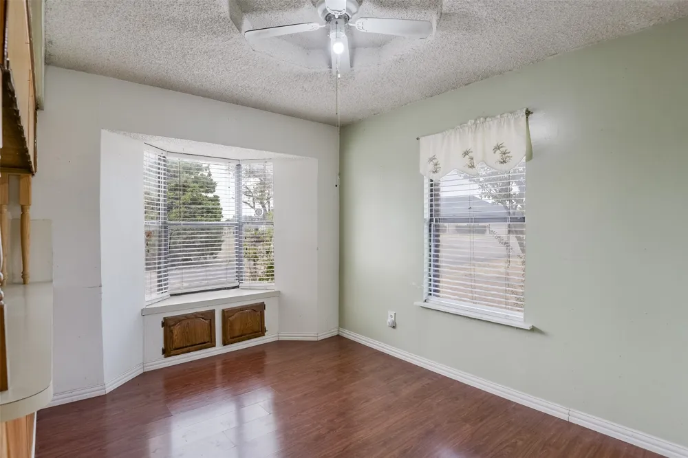 514 Sunflower Street Red Oak, TX 75154