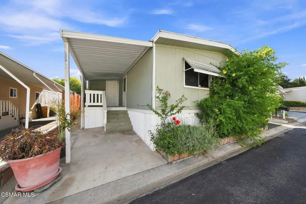 1550 Rory Lane #239 Simi Valley, CA 93063