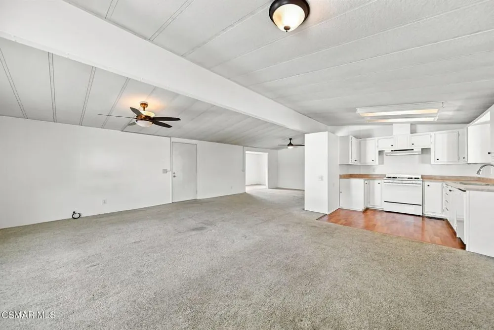 1550 Rory Lane #239 Simi Valley, CA 93063