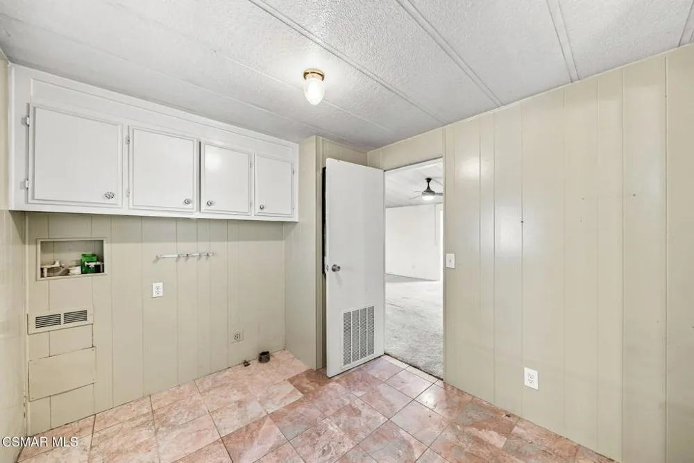 1550 Rory Lane #239 Simi Valley, CA 93063