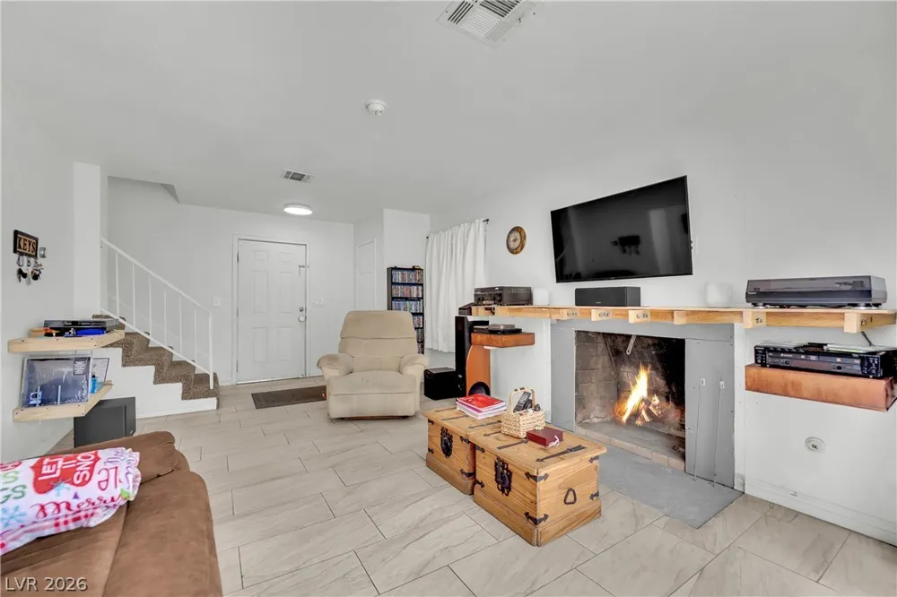 5425 Alpaca Circle Las Vegas, NV 89142