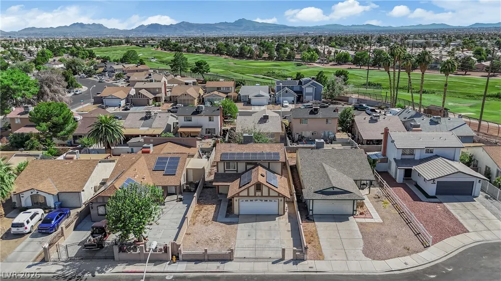 5425 Alpaca Circle Las Vegas, NV 89142