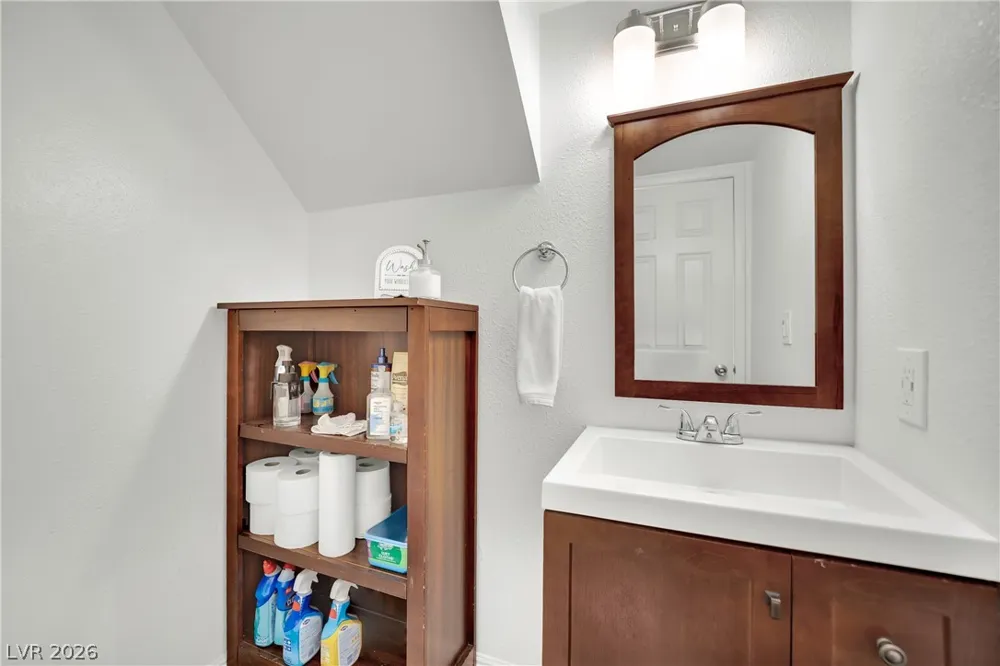 5425 Alpaca Circle Las Vegas, NV 89142