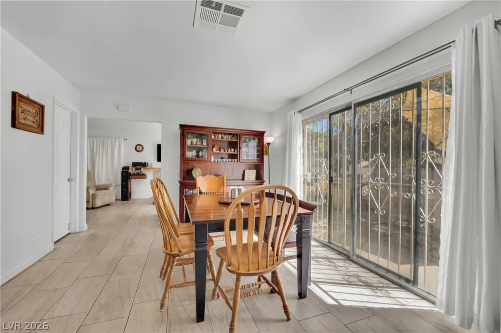 5425 Alpaca Circle Las Vegas, NV 89142