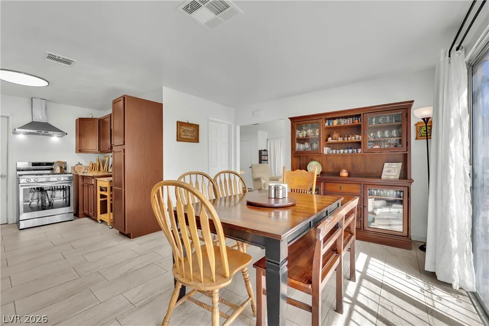 5425 Alpaca Circle Las Vegas, NV 89142