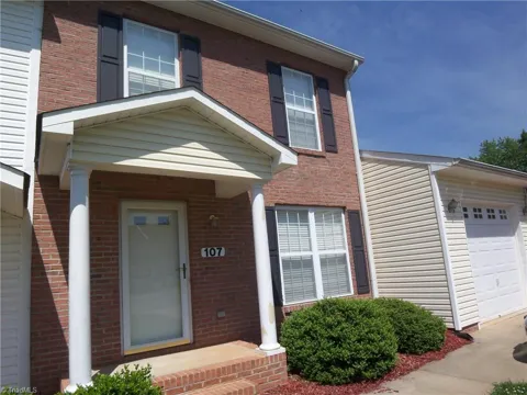 107 Nelson Street