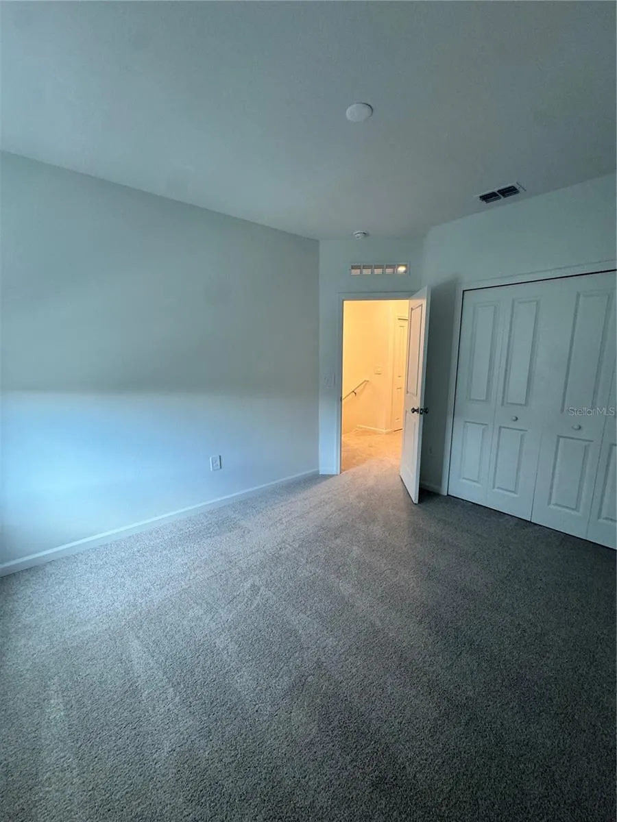 2557 SKYLINE LOOP Kissimmee, FL 34758