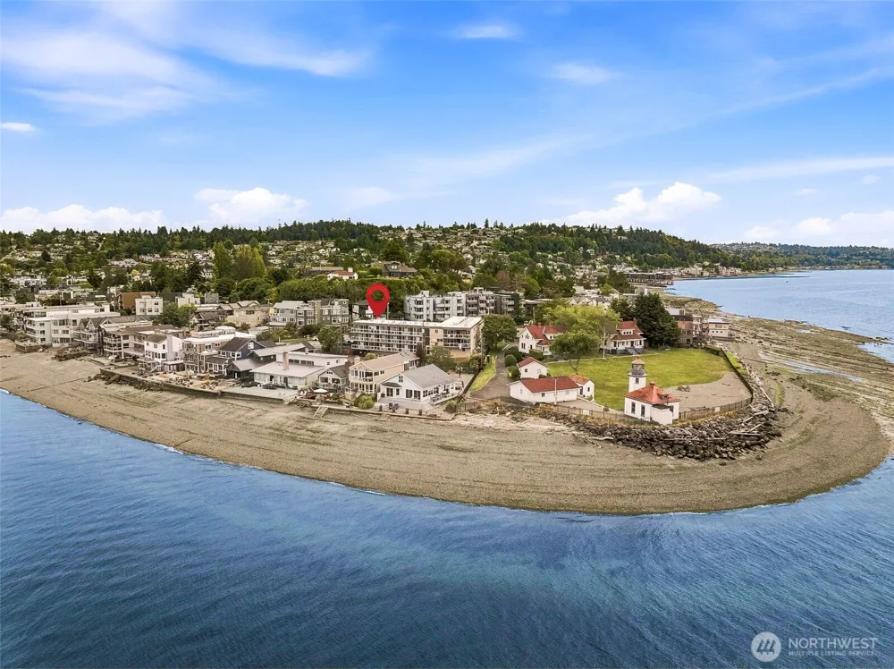 3151 Alki Avenue SW #11 Seattle, WA 98116