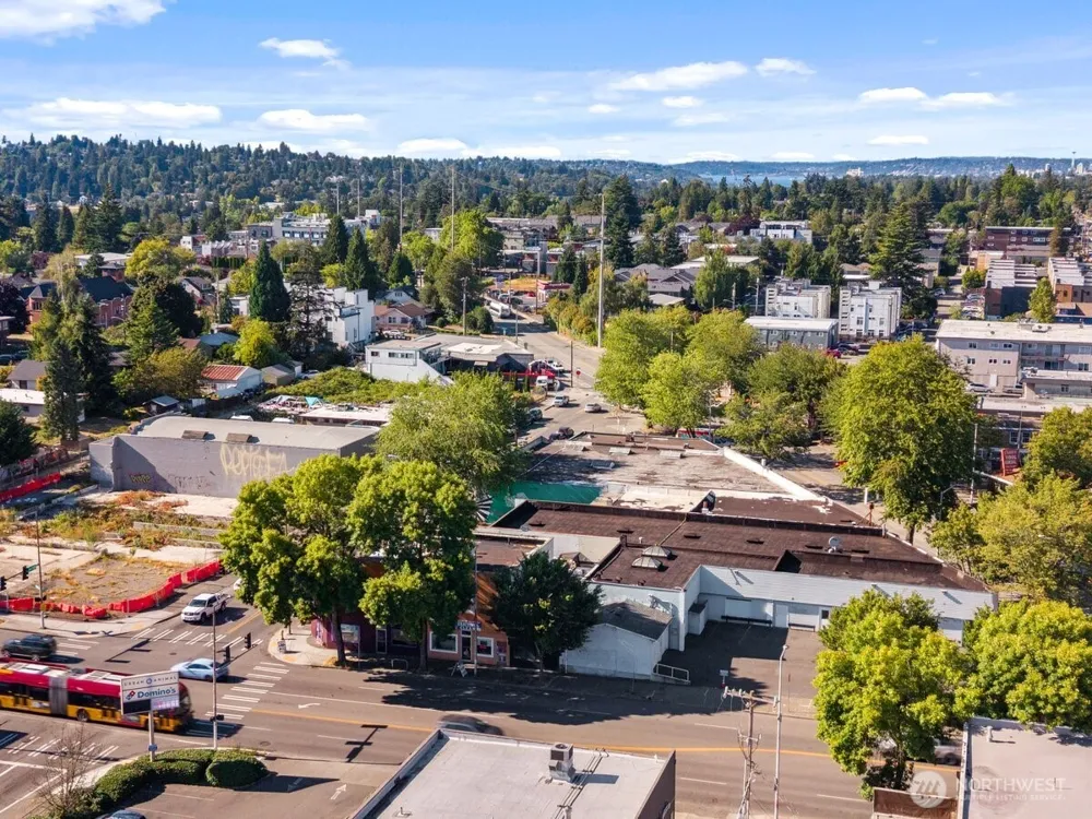 1620 SW Roxbury Street Seattle, WA 98106