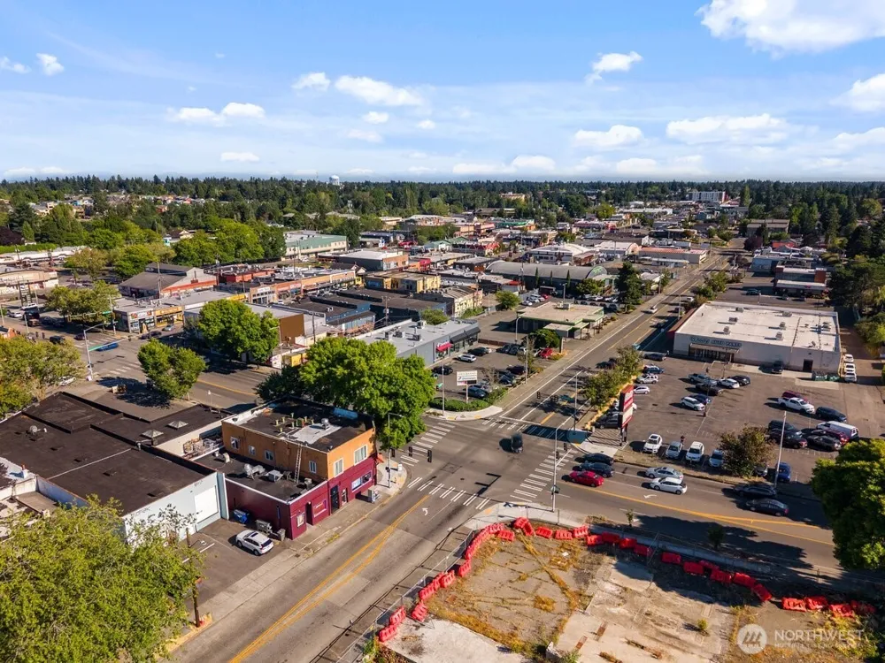 1620 SW Roxbury Street Seattle, WA 98106
