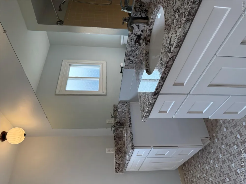 3740 MERRIMAC DRIVE Sterling Heights City, MI 48310