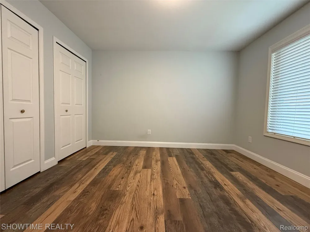 3740 MERRIMAC DRIVE Sterling Heights City, MI 48310