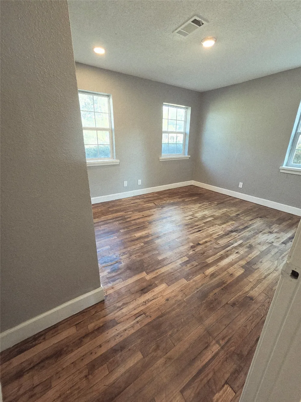 935 Powell Road Mesquite, TX 75149