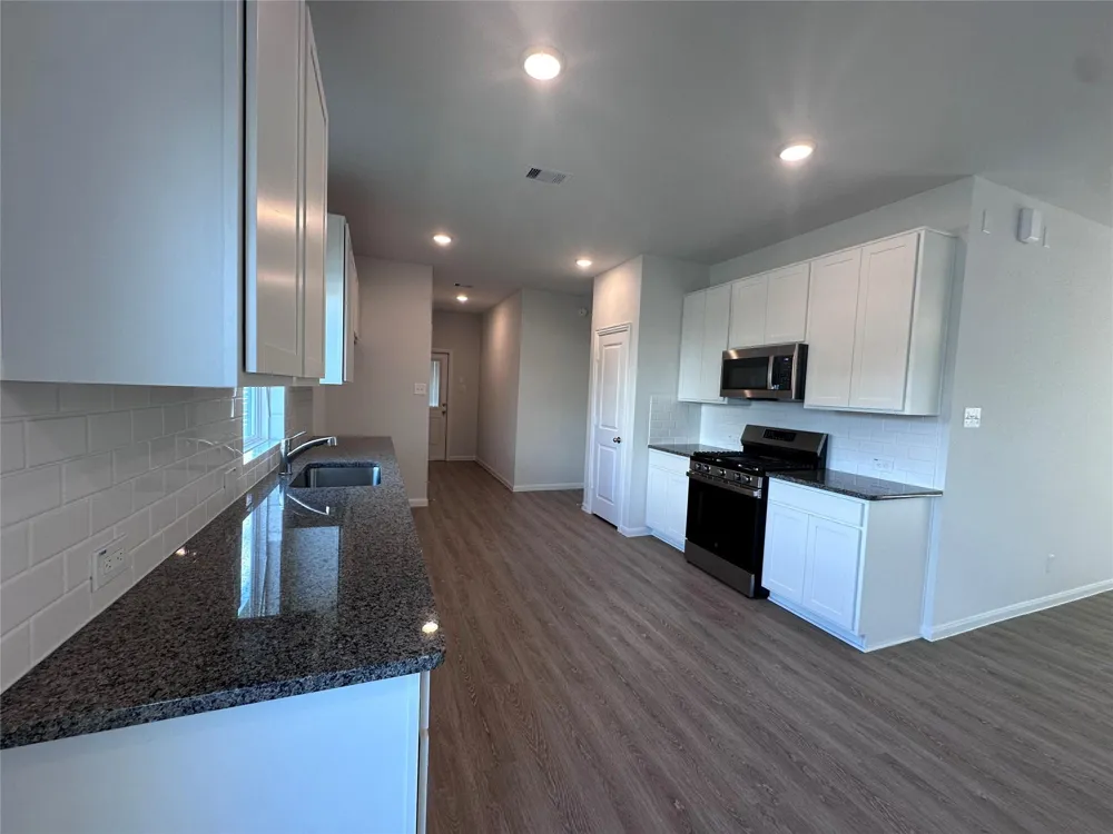 4731 North Star Trail Richmond, TX 77469