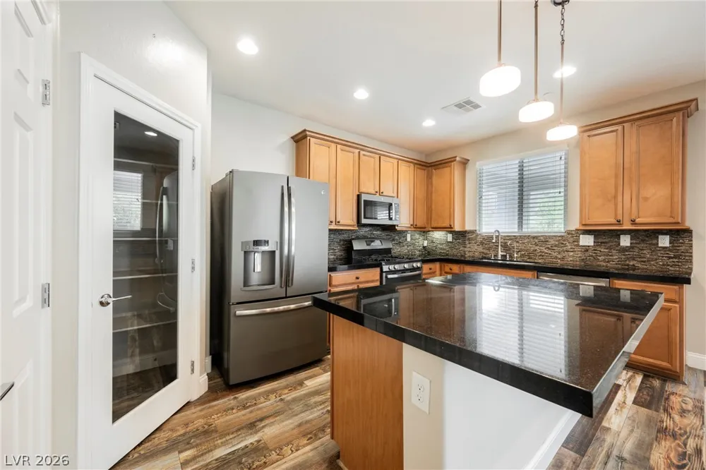 937 Estes Cove Avenue Henderson, NV 89012