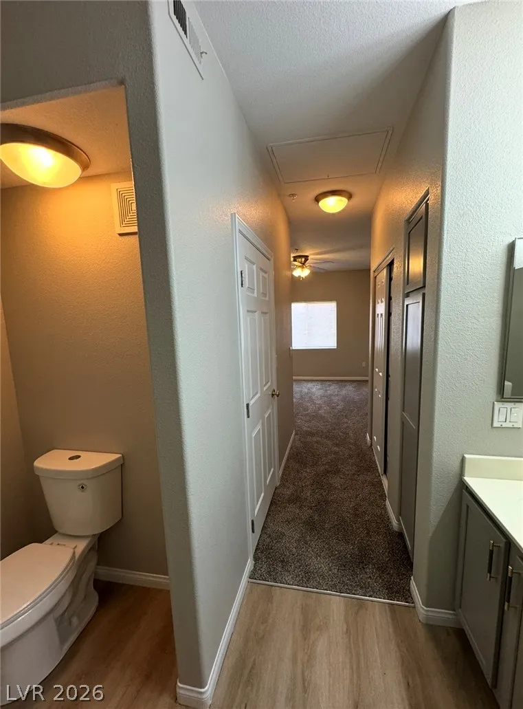 2291 W Horizon Ridge Parkway #5228 Henderson, NV 89052