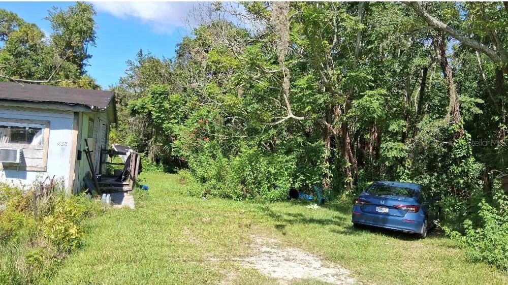 438 STATE ROAD 415 Osteen, FL 32764