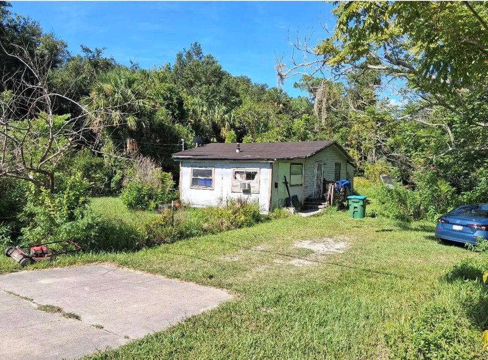 438 STATE ROAD 415 Osteen, FL 32764