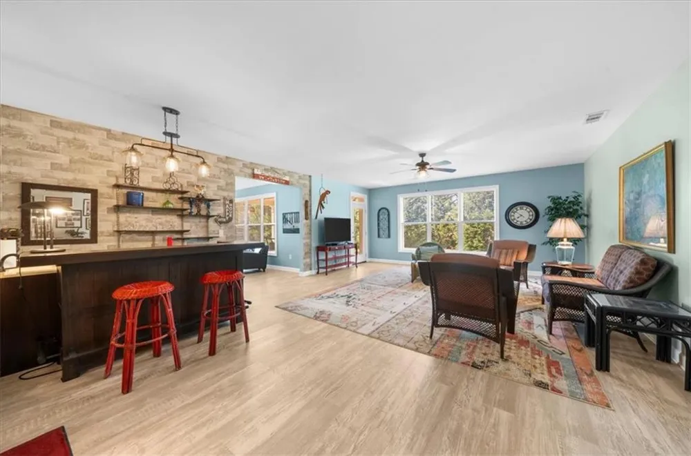 3846 English Oak Drive SW Gainesville, GA 30504