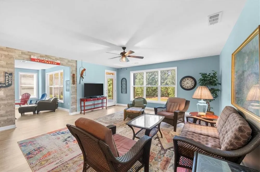 3846 English Oak Drive SW Gainesville, GA 30504