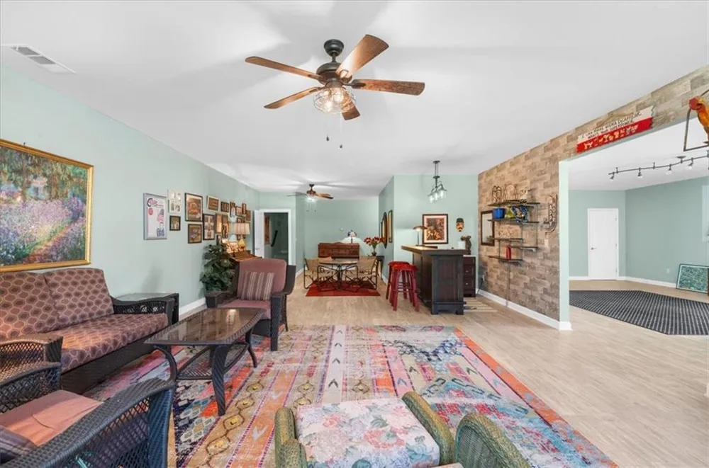 3846 English Oak Drive SW Gainesville, GA 30504