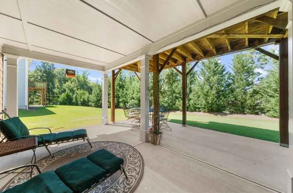 3846 English Oak Drive SW Gainesville, GA 30504