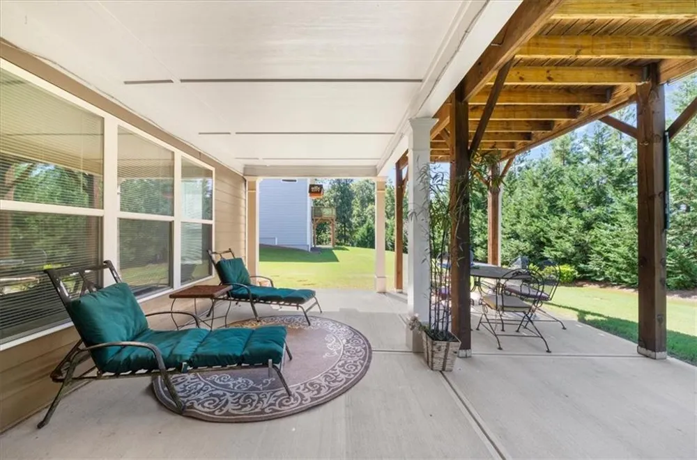 3846 English Oak Drive SW Gainesville, GA 30504