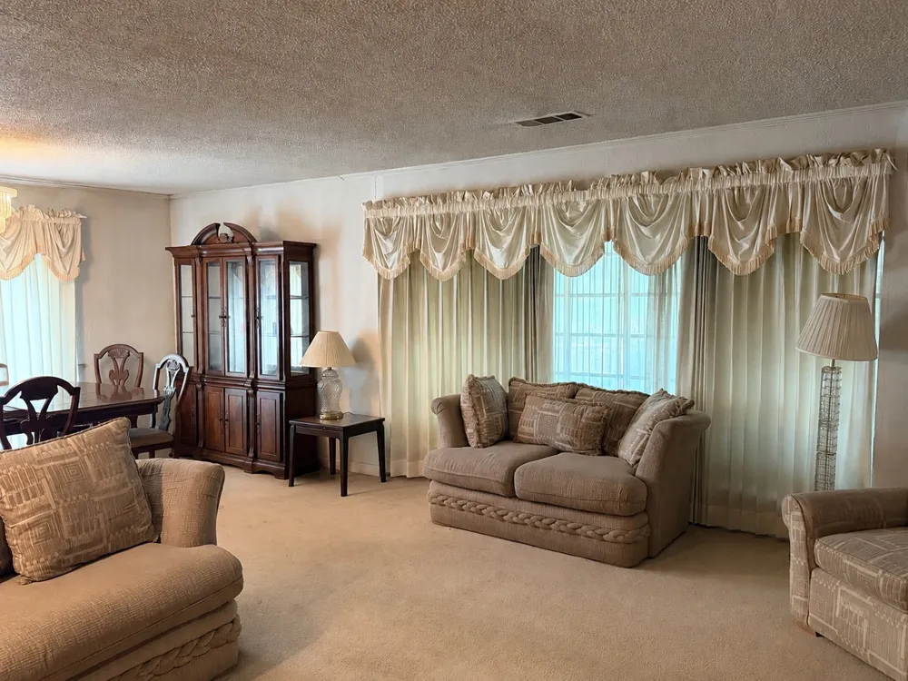921 Medalist Drive Dallas, TX 75232