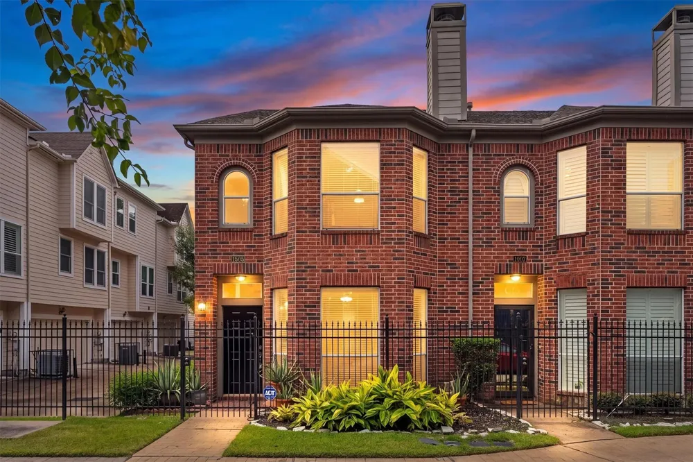 1505 Oneil Street Houston, TX 77019