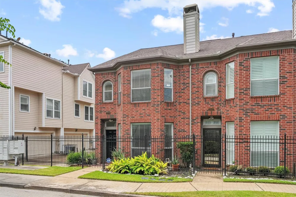 1505 Oneil Street Houston, TX 77019