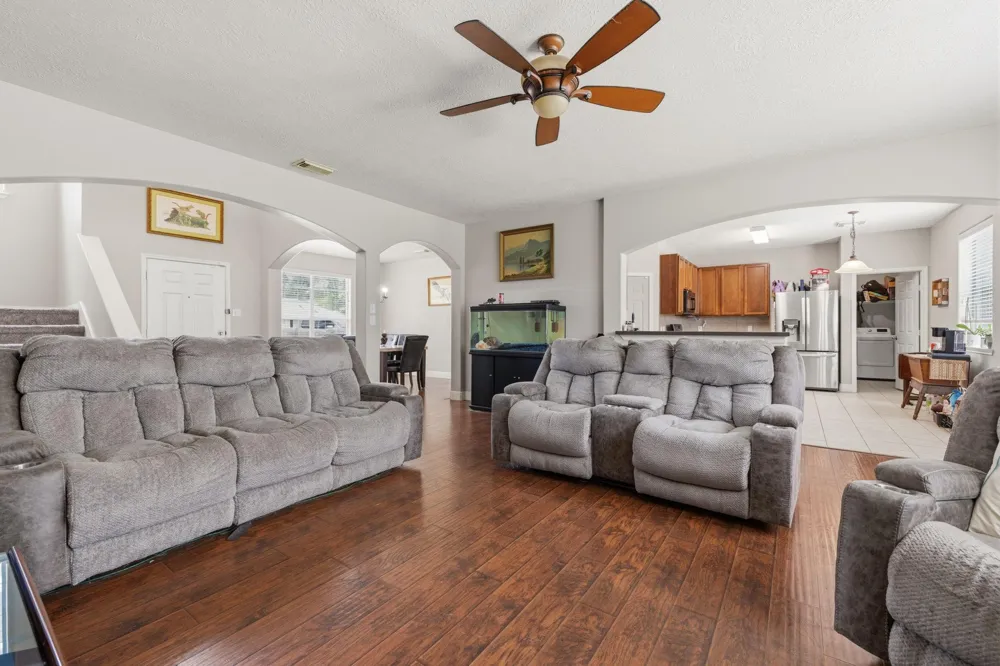 1123 Wiley Drive Magnolia, TX 77354