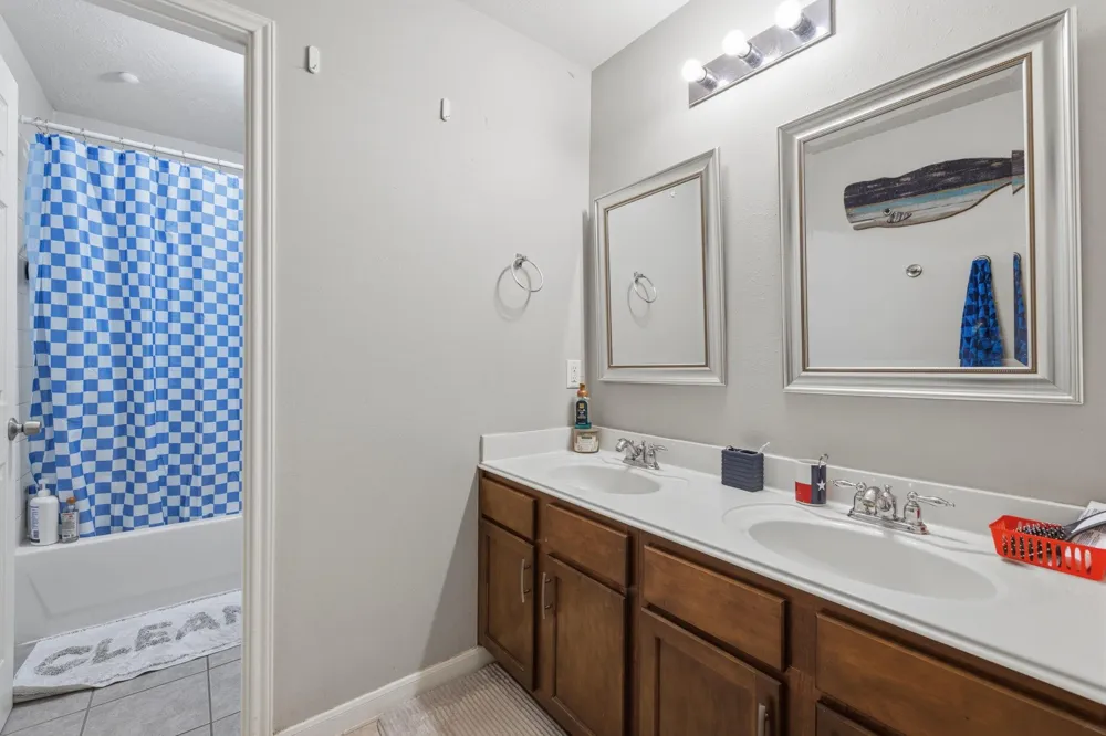 1123 Wiley Drive Magnolia, TX 77354