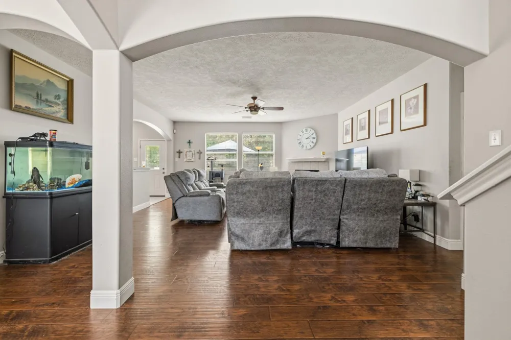 1123 Wiley Drive Magnolia, TX 77354