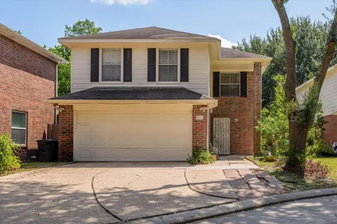 8052 Golf Green Circle