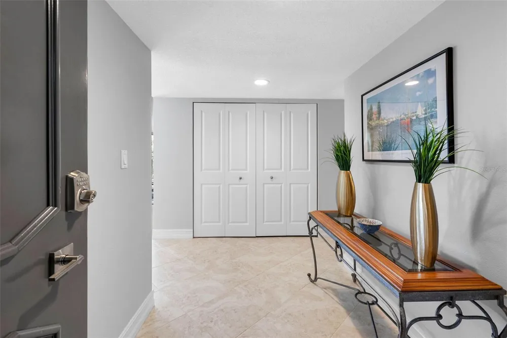 220 BELLEVIEW BOULEVARD #403 Belleair, FL 33756