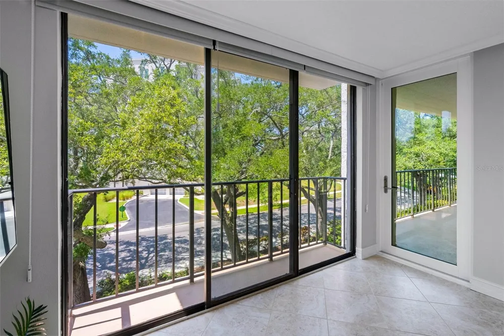 220 BELLEVIEW BOULEVARD #403 Belleair, FL 33756