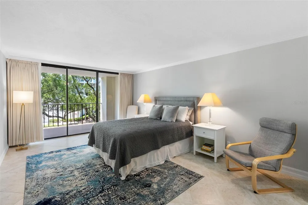 220 BELLEVIEW BOULEVARD #403 Belleair, FL 33756
