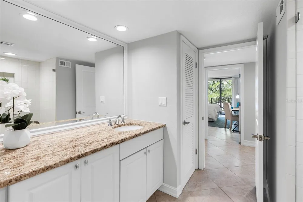 220 BELLEVIEW BOULEVARD #403 Belleair, FL 33756
