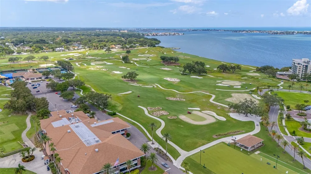 220 BELLEVIEW BOULEVARD #403 Belleair, FL 33756