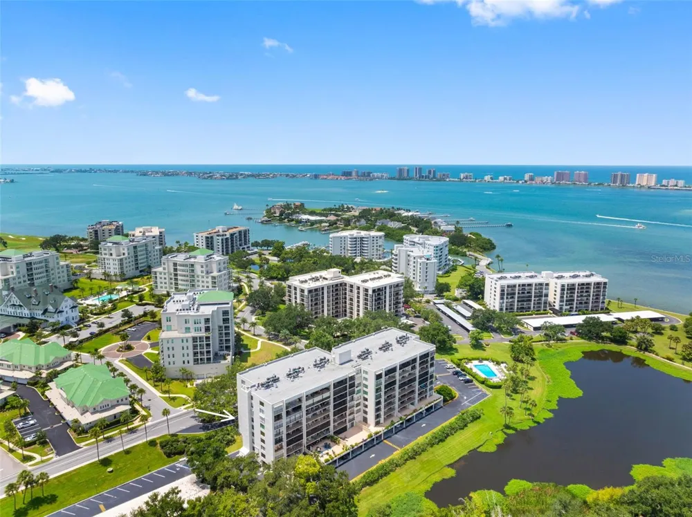 220 BELLEVIEW BOULEVARD #403 Belleair, FL 33756