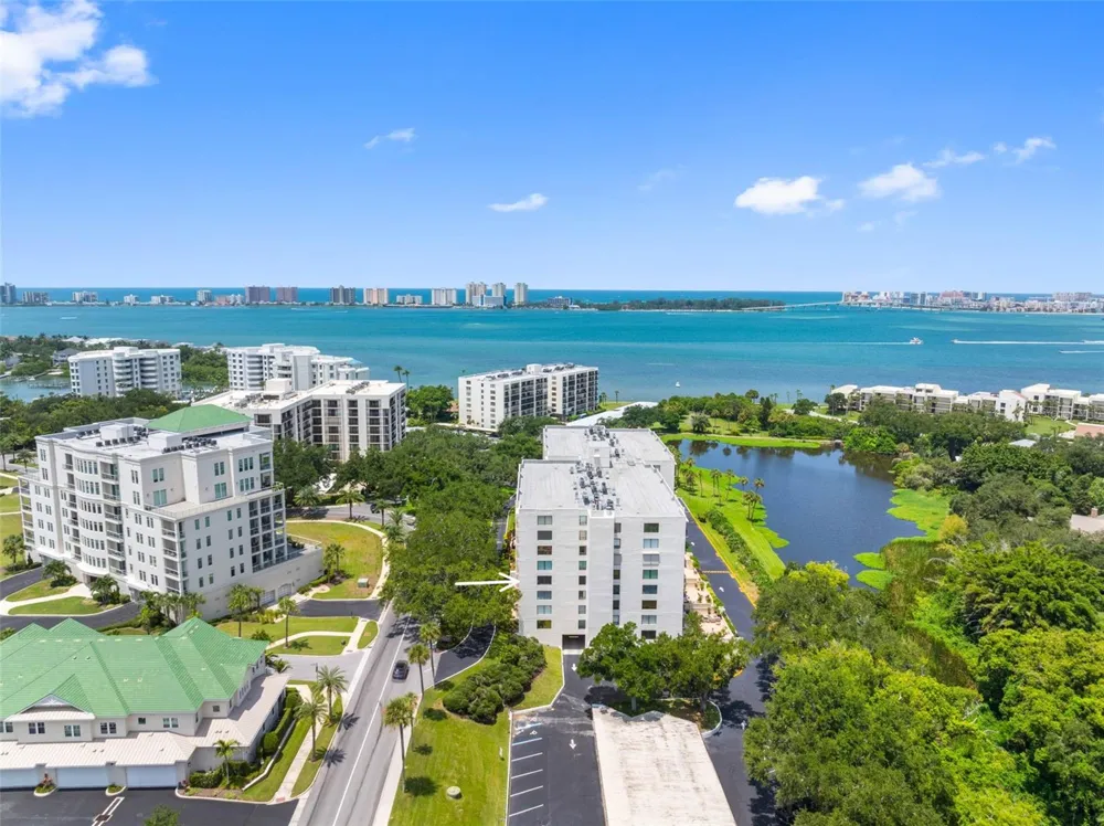 220 BELLEVIEW BOULEVARD #403 Belleair, FL 33756
