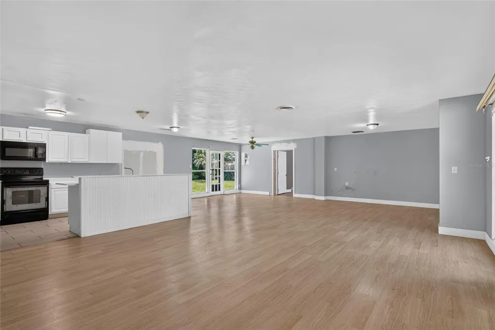 1220 HOWELL BRANCH ROAD Winter Park, FL 32789