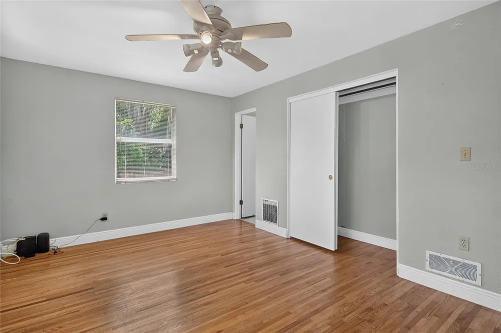 1220 HOWELL BRANCH ROAD Winter Park, FL 32789