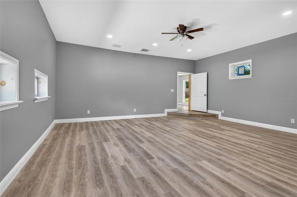 1220 HOWELL BRANCH ROAD Winter Park, FL 32789