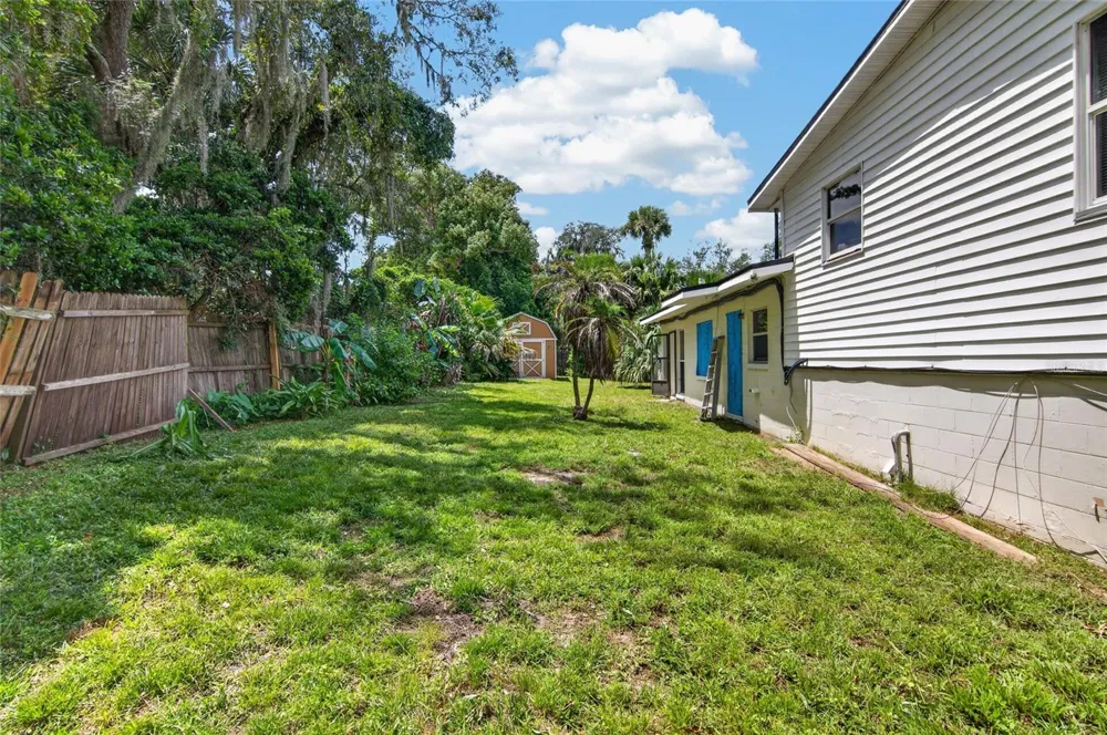 1220 HOWELL BRANCH ROAD Winter Park, FL 32789