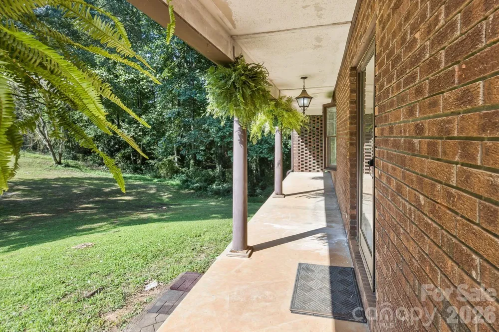 94 Stone Drive Marion, NC 28752
